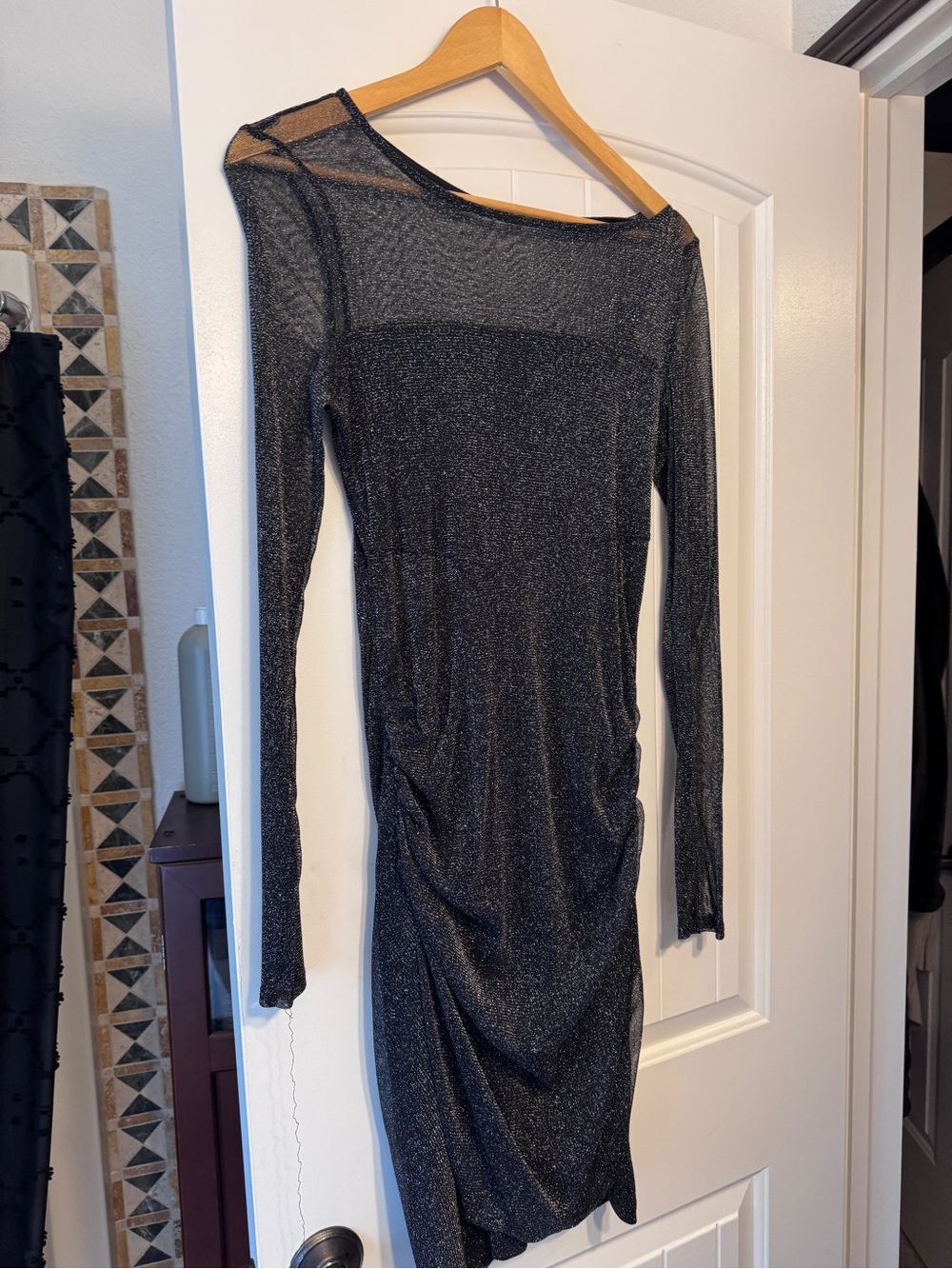 le chateau Metallic Charcoal Long-Sleeve Sheath Dress